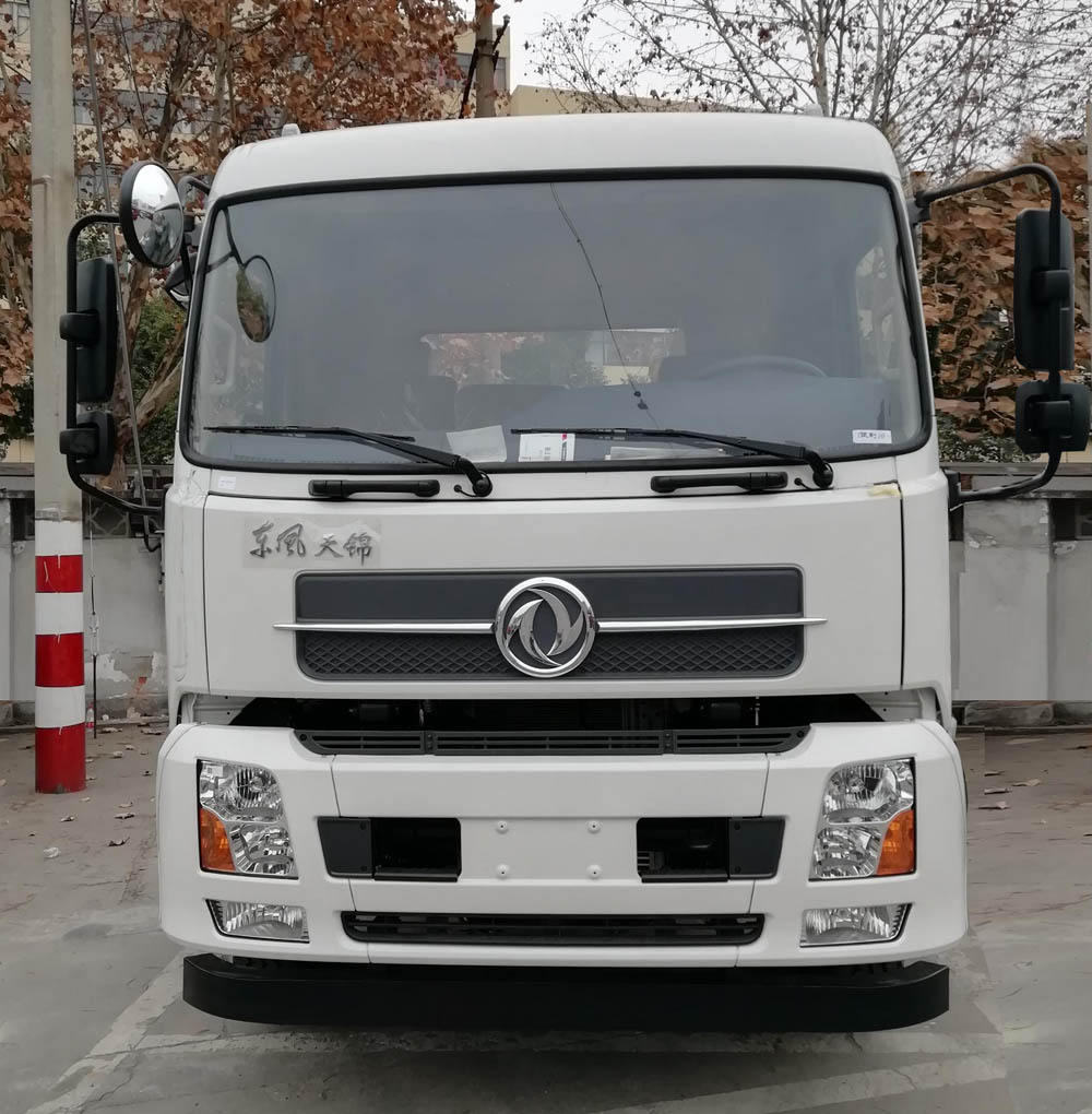 東風13方路面清洗車