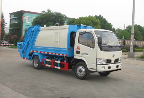 東風(fēng)國(guó)五壓縮式垃圾車